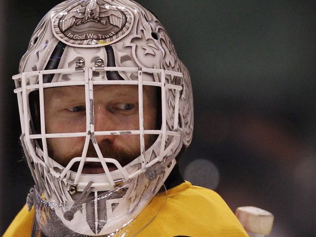 3 Years After Bruins' Collapse, Goalie Stands Tall - The New York Times