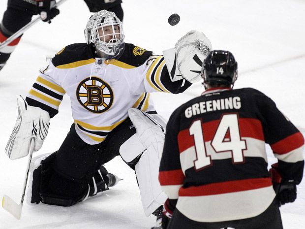 Bruins score early, Tim Thomas shuts out Lightning to give Boston
