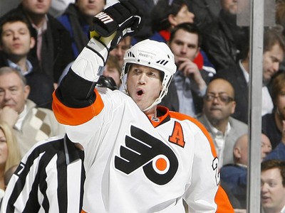 FLYER FILES: Pronger 1st interview after eye injury 