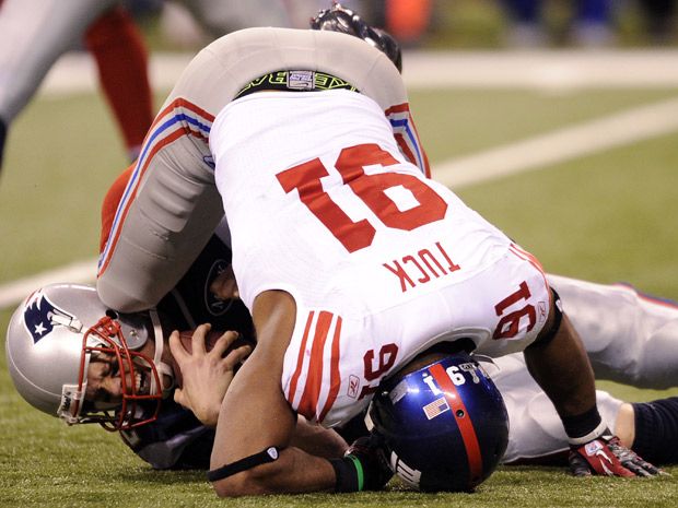 Giants' Tuck Fights Off Frustration - The New York Times