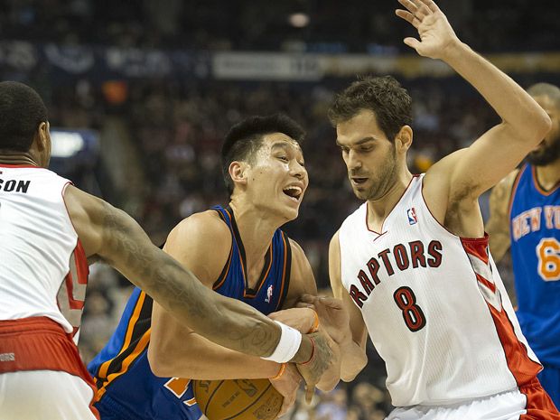 Lin hits game-winner as Knicks beat Raptors