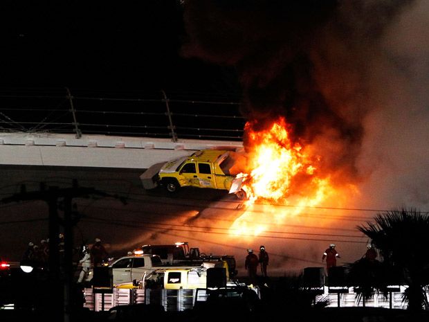 Daytona 500 crash: NASCAR race turns into huge mess