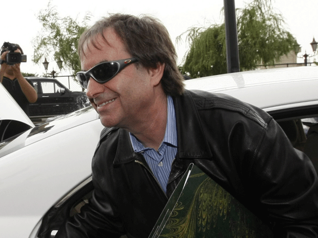 Chris de Burgh on his very own Lady in Red | National Post