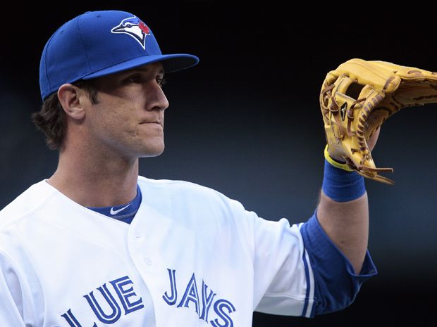 Blue Jays' Yan Gomes becomes first Brazilian to play in MLB game