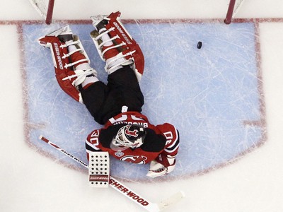 Martin Brodeur does Canada no favors as U.S. beats Olympic host country at  own game 