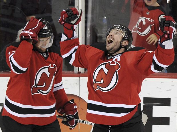 New Jersey Devils Gloriously Frustrate Philadelphia Flyers in a Shutout Win  - All About The Jersey