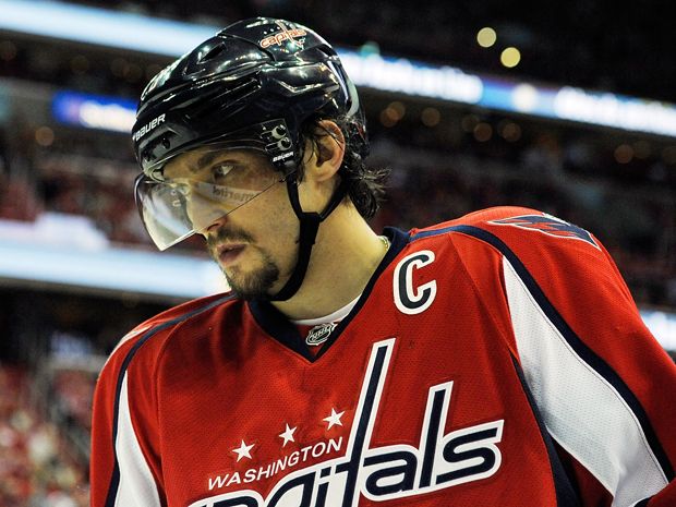 Ovechkin's leave of absence does little to change Gretzky chase