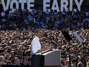 REUTERS/Larry Downing