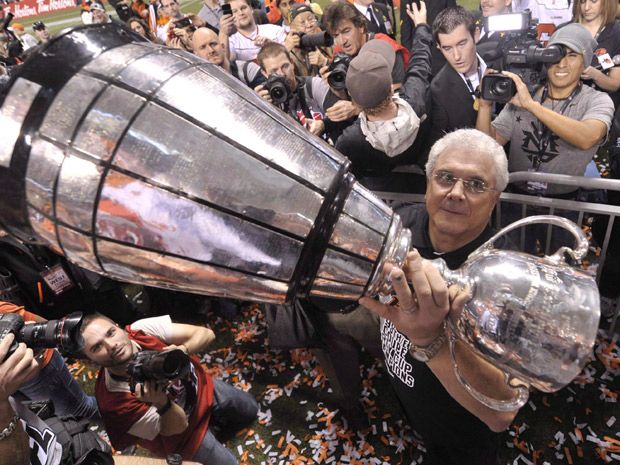 Ghosts of Stanley Cup riot loom as Vancouver prepares for Grey Cup