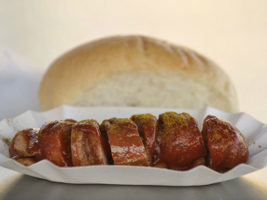 Northern Ontario Man Beaten For His Package Of Sausages National Post   Germany Sausage Curywurst Anniversary 