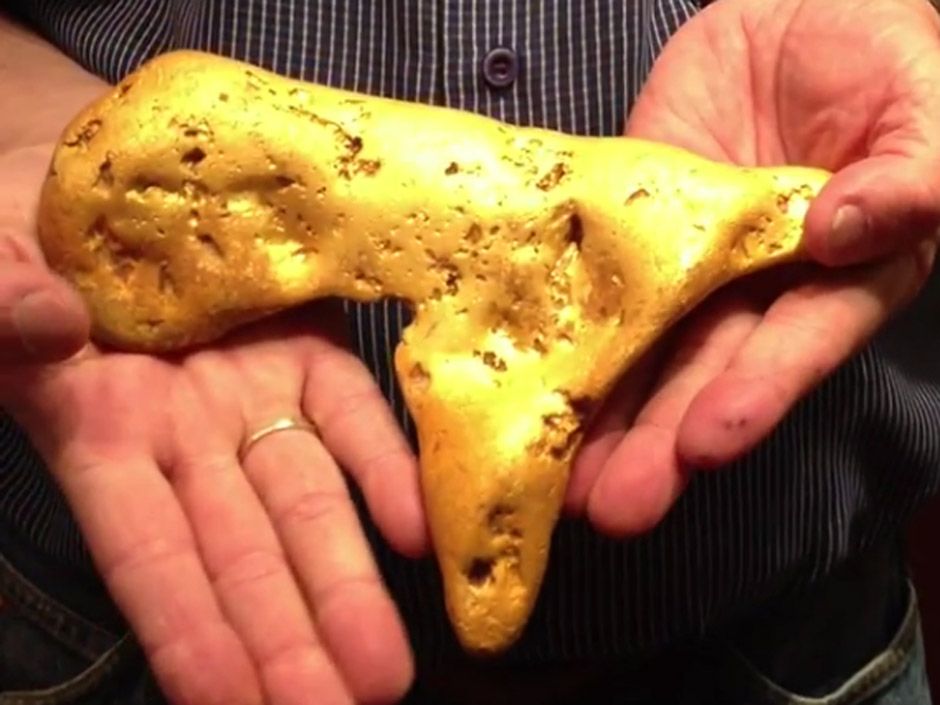 5 ounce gold nugget found sunbaking while prospecting for gold digging gold  