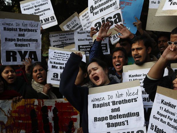 Adivasi Jungle Rape Fucking - Defence lawyer in New Delhi rape case blames victim; claims he's never  heard of 'respected' lady getting raped in India | National Post