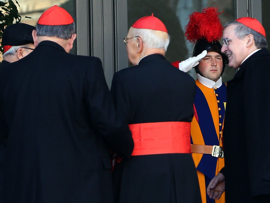 Cardinal Fashion Show: The DOs And DON'Ts Of Vatican Wear This Conclave  Season (PHOTOS)