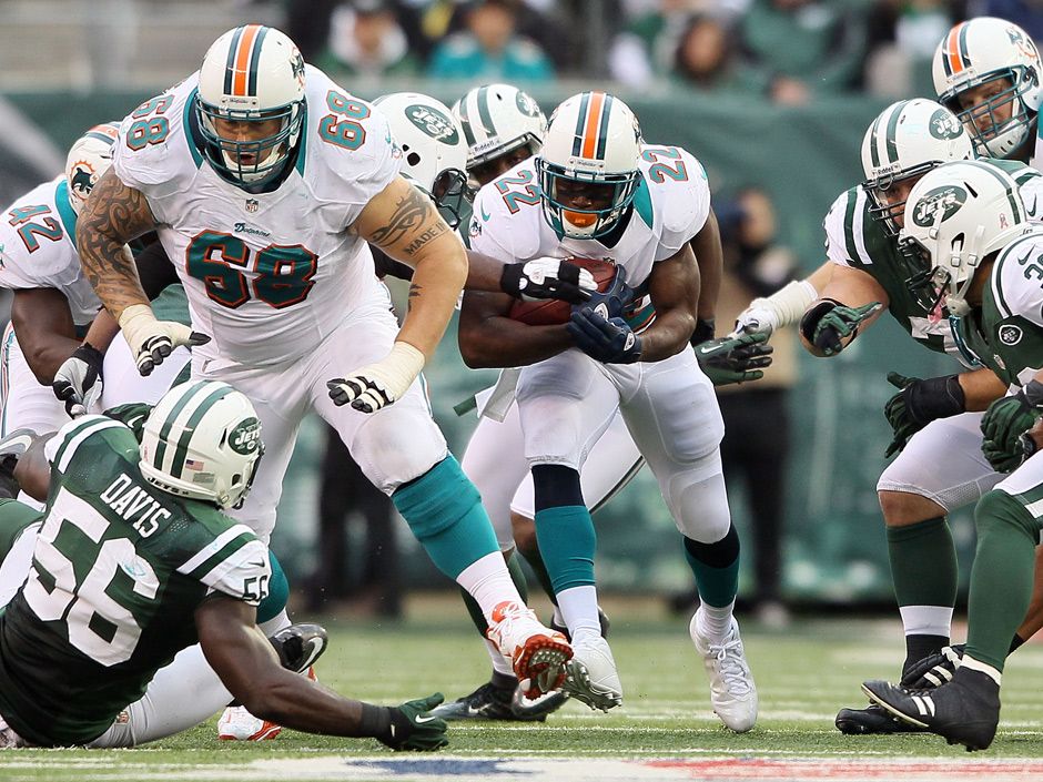 NY Jets at Miami Dolphins: Gang Green's rush defense will be put to the  test against Reggie Bush – New York Daily News