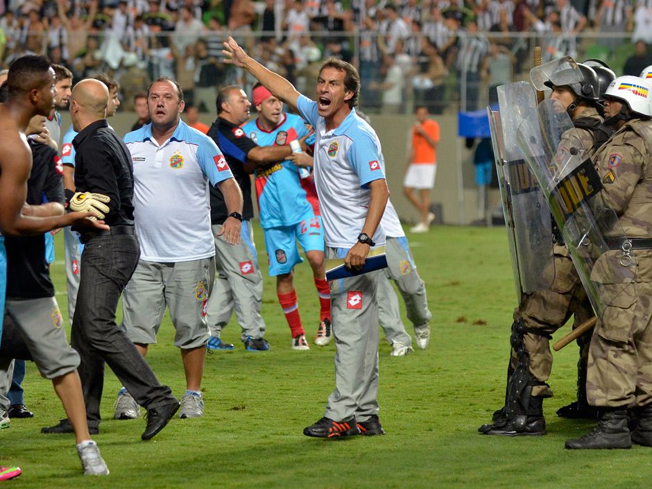 Argentine players detained in Brazil after soccer riot: video ...