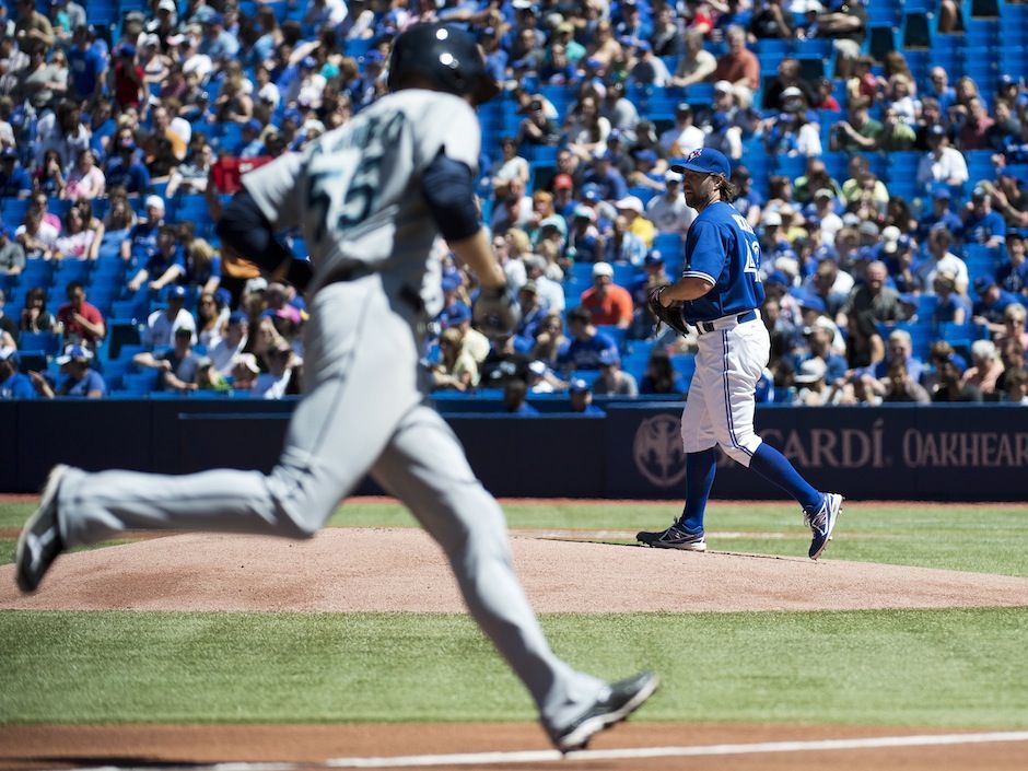 Dickey, DeRosa leads Toronto Blue Jays to win over Seattle Mariners