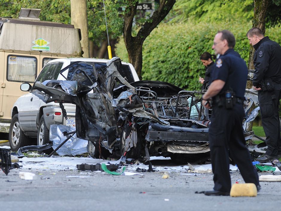 Vancouver Explosion Tears Car Apart And Wakes Up Neighbourhood 