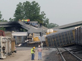 AP Photo / Southeast Missourian / Fred Lynch