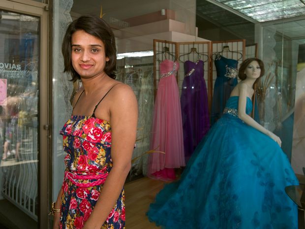 Man Slams Bridal Dress Shop Over Charge for Undergarments in Non-White  Skintone