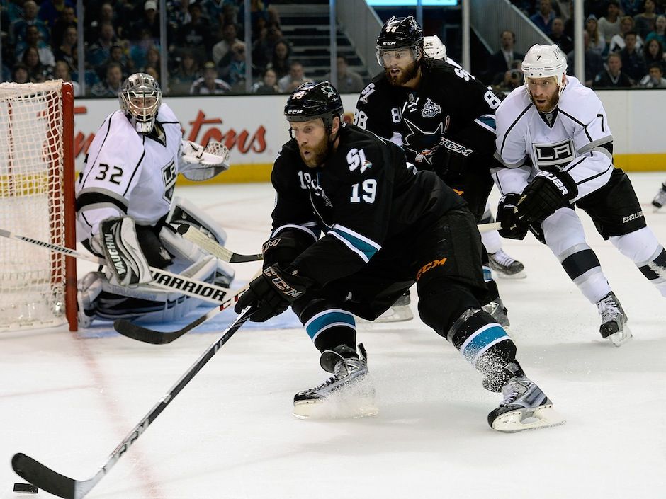 Kings continue surge with Stadium Series win over Sharks 