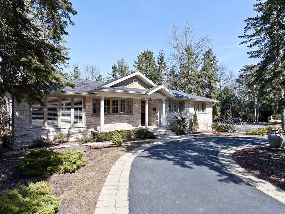 For Sale In Mineola West neighbourhood National Post