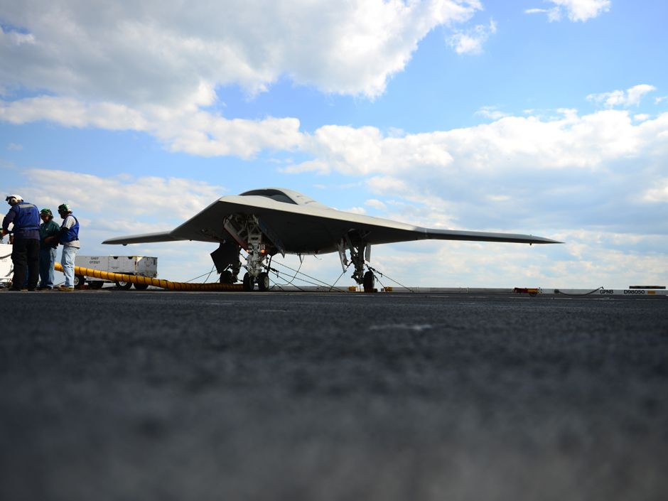 A chance to see the future': U.S. Navy lands fighter-jet