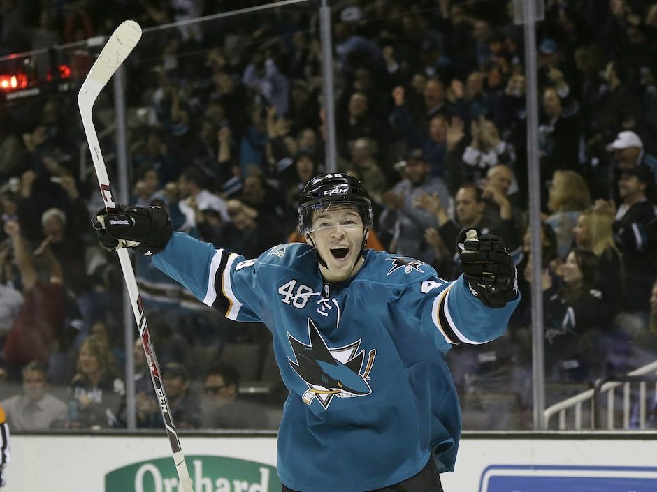 Joe Thornton sparks 3-goal outburst in Sharks' win over Avalanche