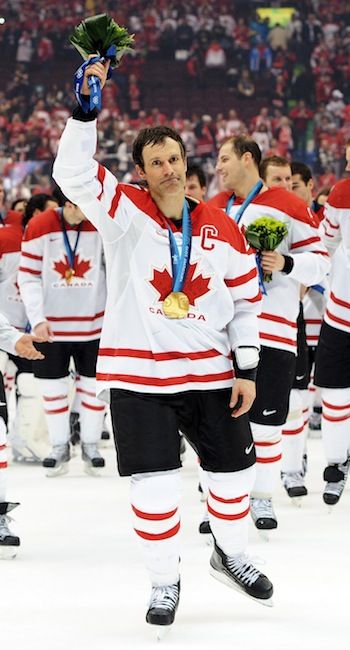 Scott Niedermayer is inducted into Hockey Hall of Fame - Los