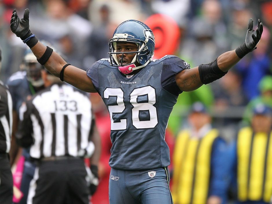 I wish the Seahawks never changed from these uniforms. God they're