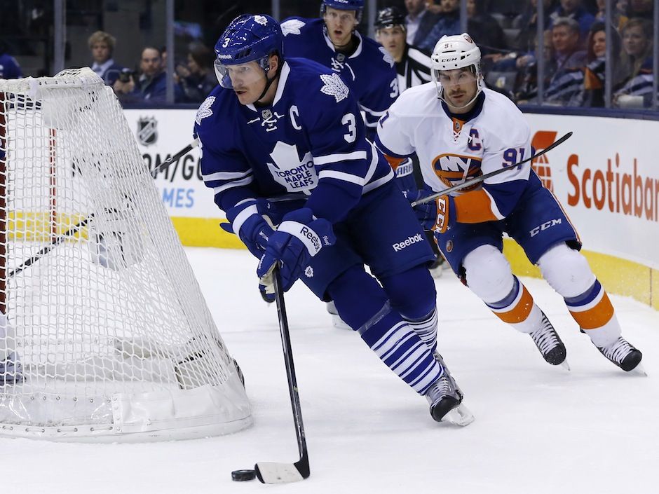 Dion Phaneuf never had a chance to succeed with Toronto Maple Leafs because  of outsized expectations