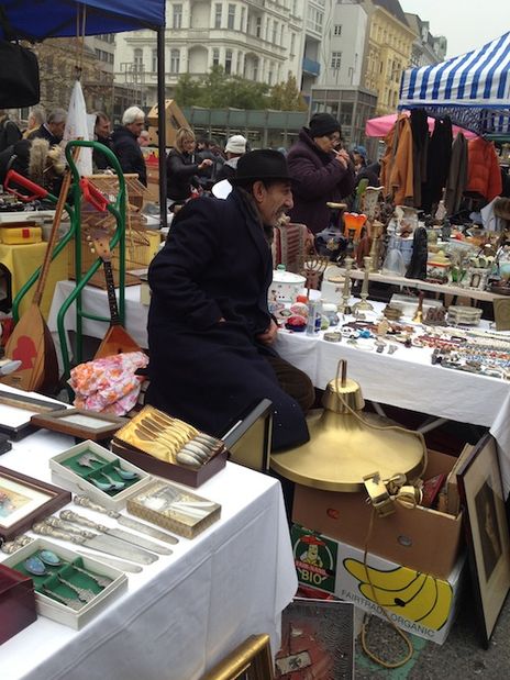 fleamarket1