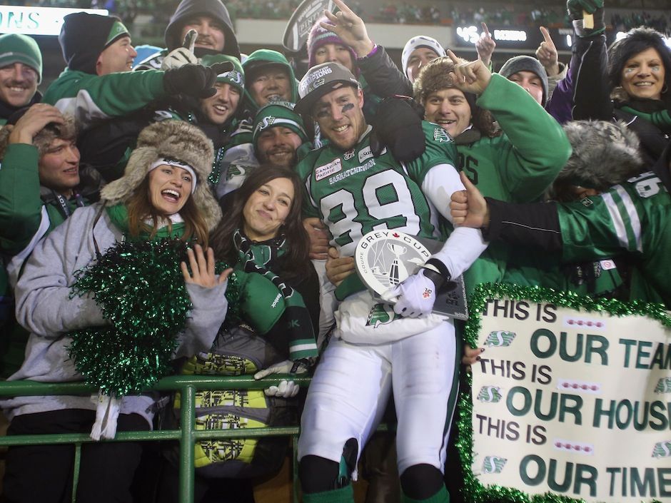 Saskatchewan Roughriders Team Flag For CFL Football Fans