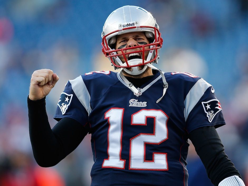 Tom Brady, Rob Gronkowski help Patriots run lead to 18 points