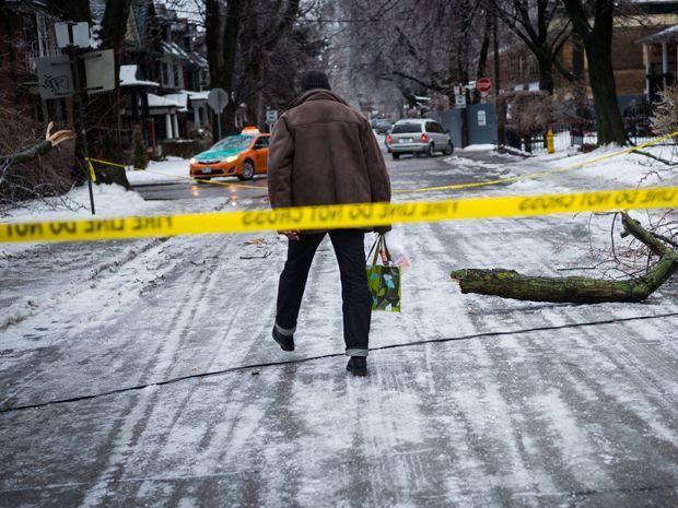 Happy holidays? Thousands of Canadians face cold, dark Christmas