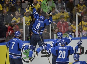 World juniors 2014: Finland stuns Sweden, gets overtime win to claim gold  medal