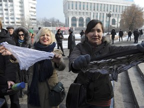 Freedom to panties!' Russia to ban sexy lingerie — but Soviet-era cotton  briefs meet regulations, comrade
