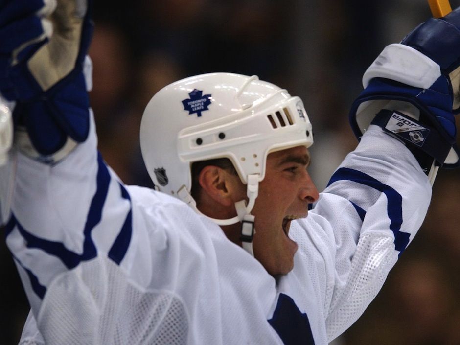 NHL -- Tie Domi recalls his first meeting with Mario Lemieux and