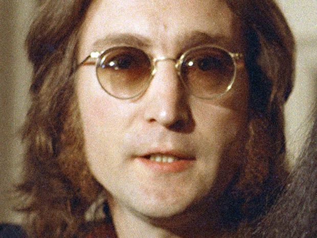 Alberta Dentist Plans To Clone John Lennon Using 33 000 Tooth That Once Belonged To Famous