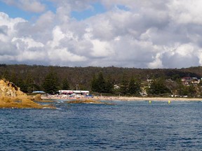 Judy Rettke / Tathra Wharf to Waves 2012 / Facebook