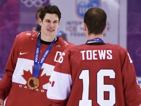 Sidney Crosby vs. Jonathan Toews: Which Player Is More Valuable To