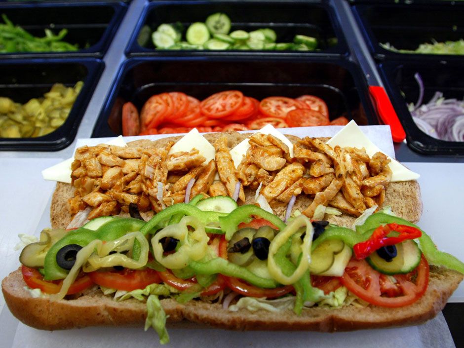 Subway testing thinner deli meats, hummus on U.S. sandwich menus