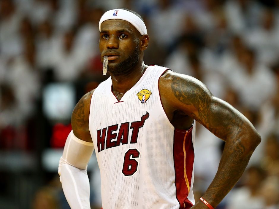LeBron James opts out of contract with Miami Heat