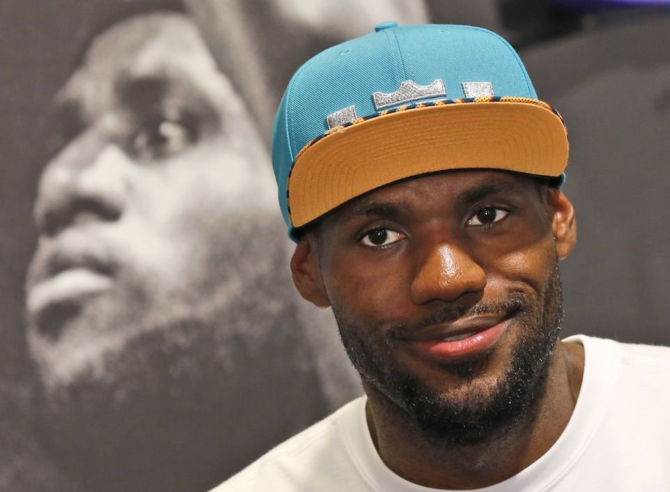LeBron James says he'll switch back to No. 23 with Cleveland