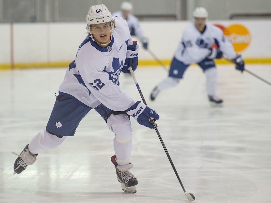 William Nylander signs entry-level contract with Maple Leafs