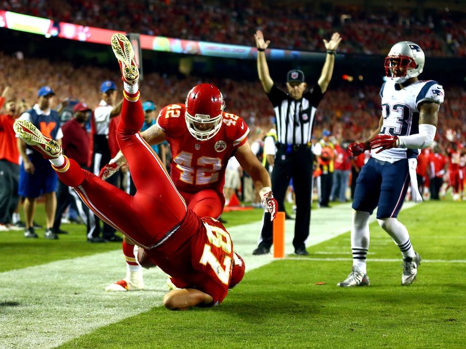 Three takeaways from Chiefs vs. Patriots: Red-hot Kansas City makes Tom  Brady, New England go cold in playoff picture