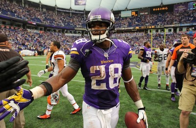 Vikings Reverse Adrian Peterson Decision and Ban Him From Playing