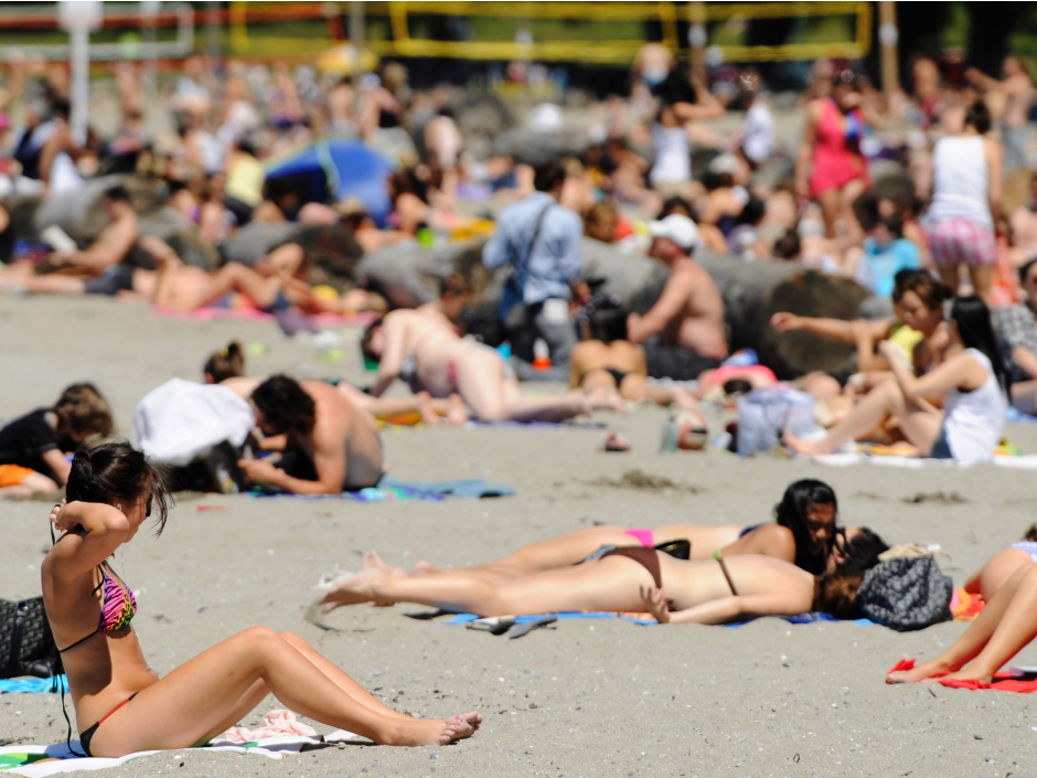 France Naked Beach - Jonathan Kay: From French beaches to Canadian bedrooms, rolling back the  excesses of the Sexual Revolution | National Post