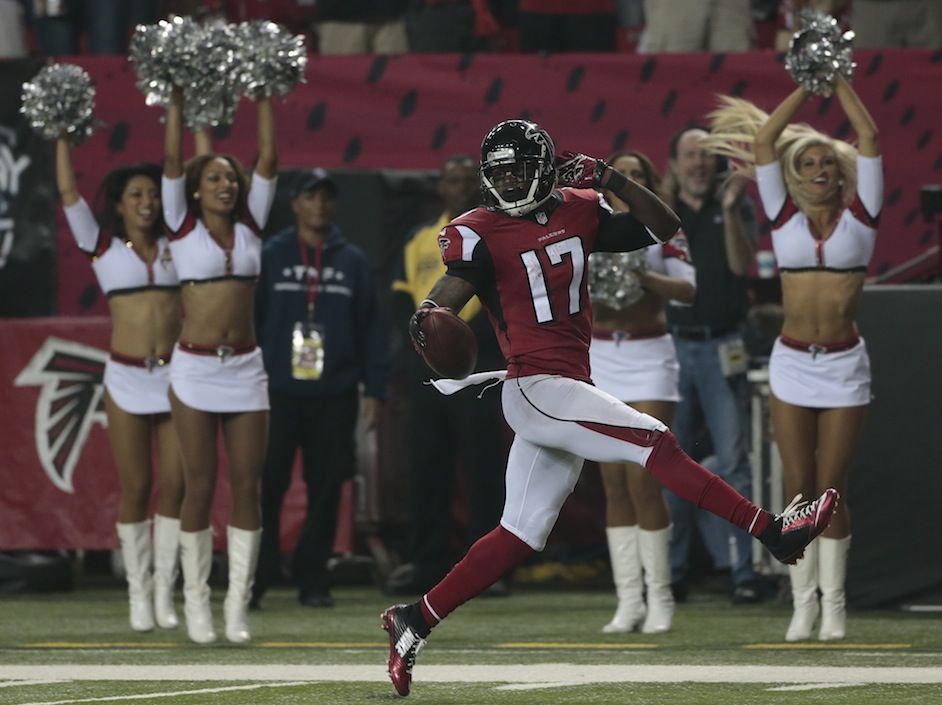 Atlanta 56-14 Tampa Bay: Spectacular Julio Jones touchdown caps