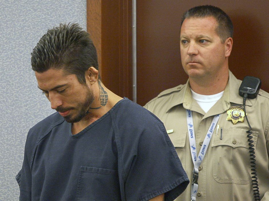 MMA fighter who allegedly nearly beat porn-star ex-girlfriend Christy Mack  to death then went on the lam faces even more felony charges | National Post