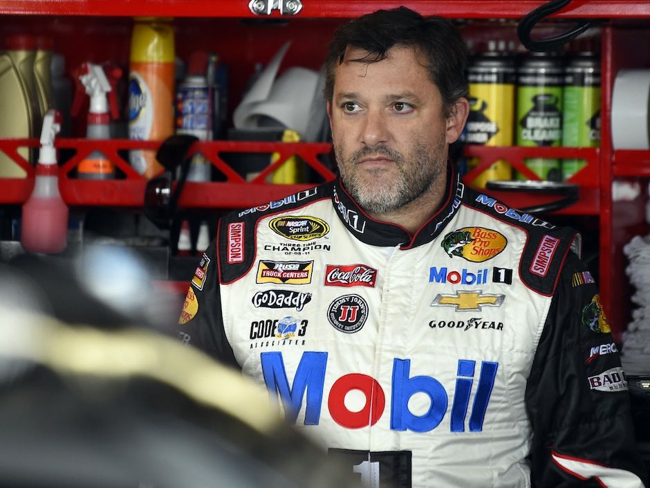 Grand Jury To Decide If Nascar Star Tony Stewart Faces Charges In Fatal Crash National Post 